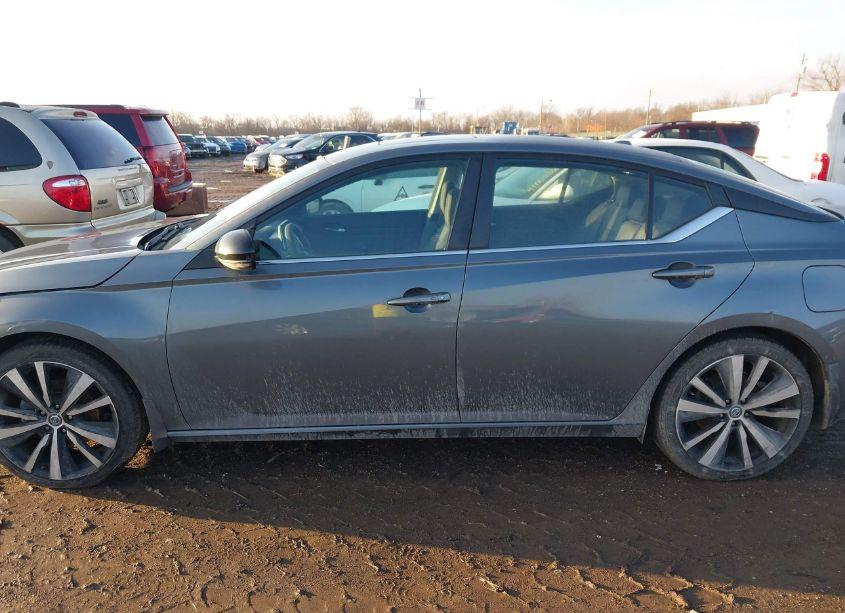 Photo 14 of 2020 Nissan Altima SR FWD (VIN 1N4BL4CV8LC266227)