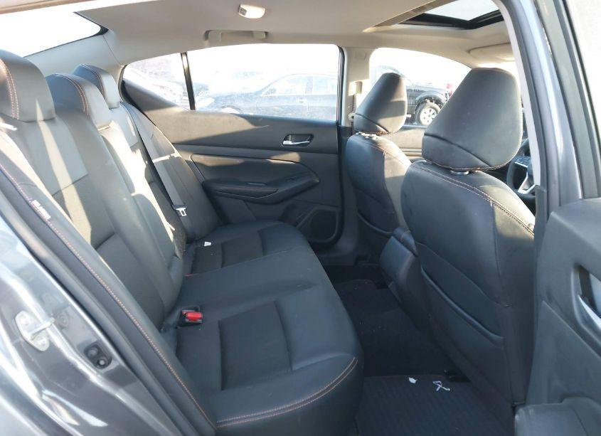 Photo 8 of 2020 Nissan Altima SR FWD (VIN 1N4BL4CV8LC266227)