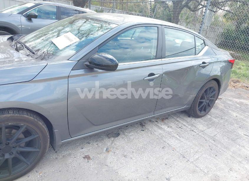 Photo 6 of 2020 Nissan Altima SR FWD (VIN 1N4BL4CV8LN319108)