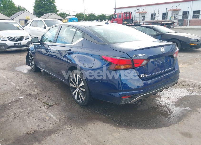 Photo 3 of 2021 Nissan Altima SR FWD (VIN 1N4BL4CV8MN313360)