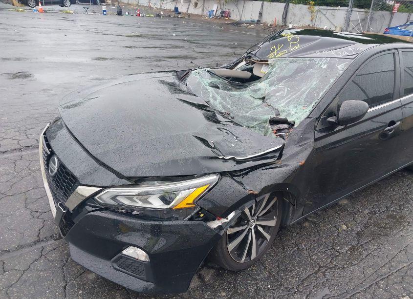 Photo 6 of 2021 Nissan Altima SR FWD (VIN 1N4BL4CV8MN315495)