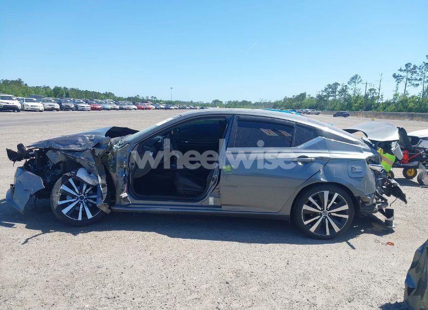 Photo 14 of 2021 Nissan Altima SR FWD (VIN 1N4BL4CV8MN367127)