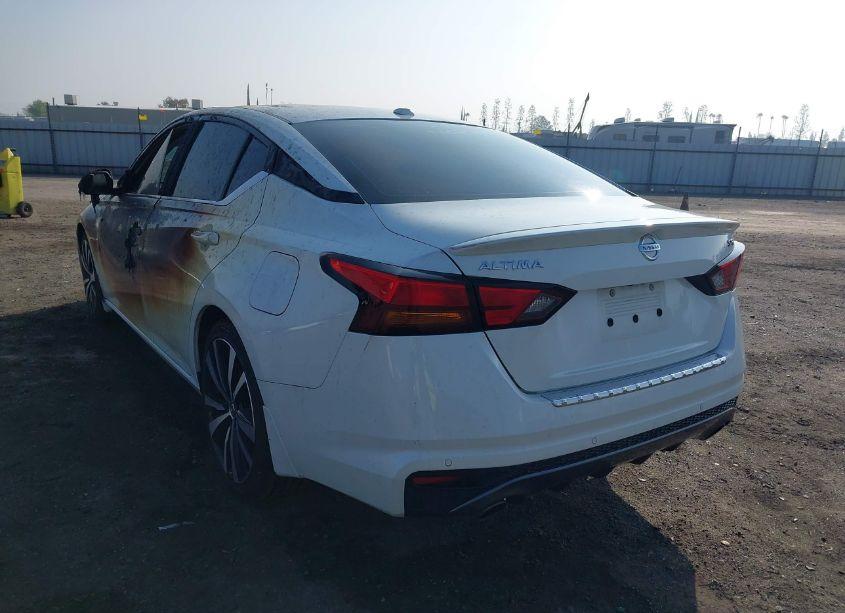 Photo 3 of 2021 Nissan Altima SR FWD (VIN 1N4BL4CV8MN394019)