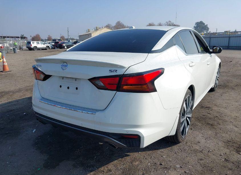 Photo 4 of 2021 Nissan Altima SR FWD (VIN 1N4BL4CV8MN394019)