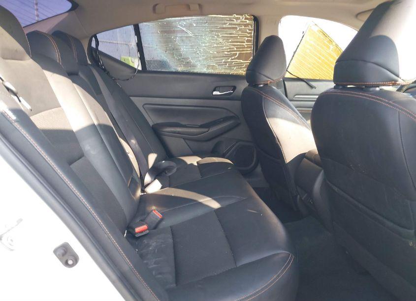 Photo 8 of 2021 Nissan Altima SR FWD (VIN 1N4BL4CV8MN394019)