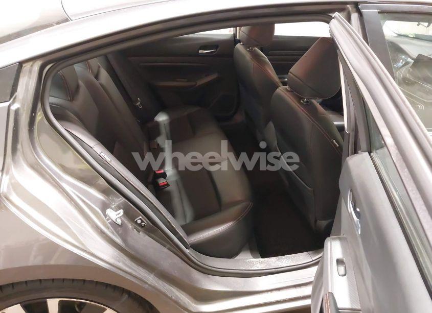 Photo 8 of 2022 Nissan Altima SR FWD (VIN 1N4BL4CV8NN321539)