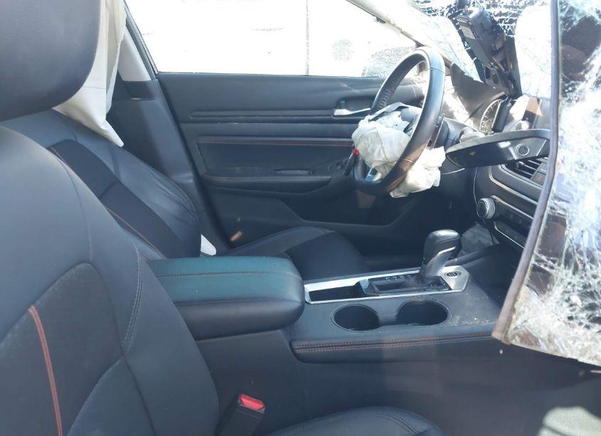 Photo 5 of 2022 Nissan Altima SR FWD (VIN 1N4BL4CV8NN406431)