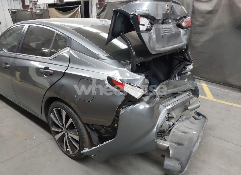 Photo 6 of 2022 Nissan Altima SR FWD (VIN 1N4BL4CV8NN414447)