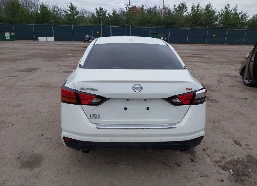Photo 16 of 2023 Nissan Altima SR FWD (VIN 1N4BL4CV8PN302623)