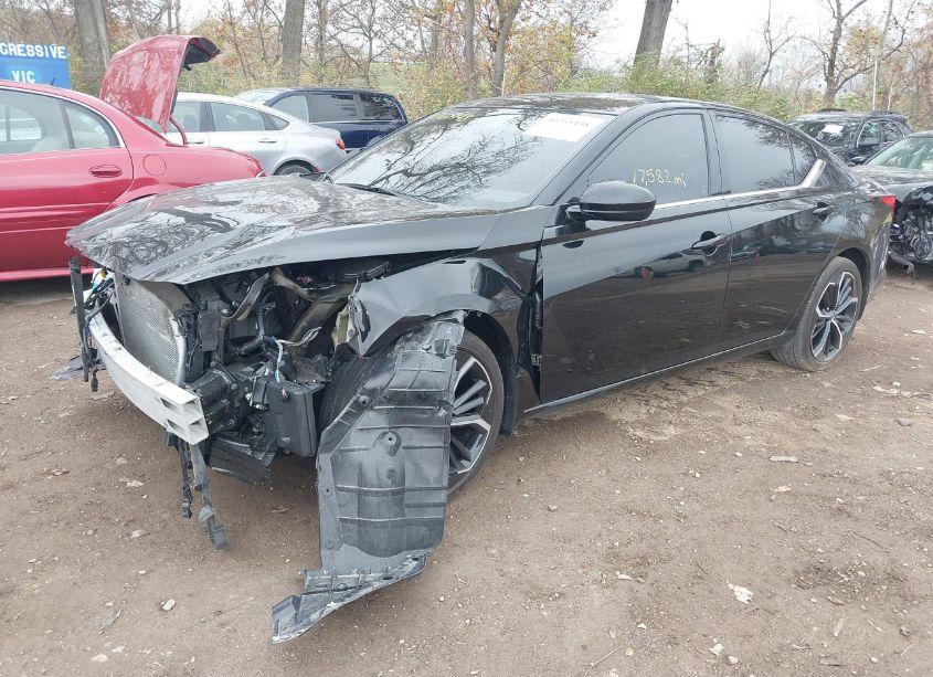 Photo 6 of 2023 Nissan Altima SR FWD (VIN 1N4BL4CV8PN362773)