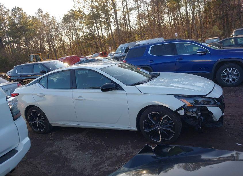 Photo 13 of 2023 Nissan Altima N/A (VIN 1N4BL4CV8PN366970)