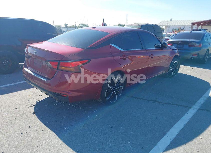 Photo 4 of 2023 Nissan Altima SR FWD (VIN 1N4BL4CV8PN405864)