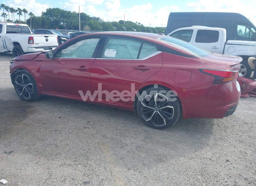 Photo 3 of 2023 Nissan Altima SR FWD (VIN 1N4BL4CV8PN410465)