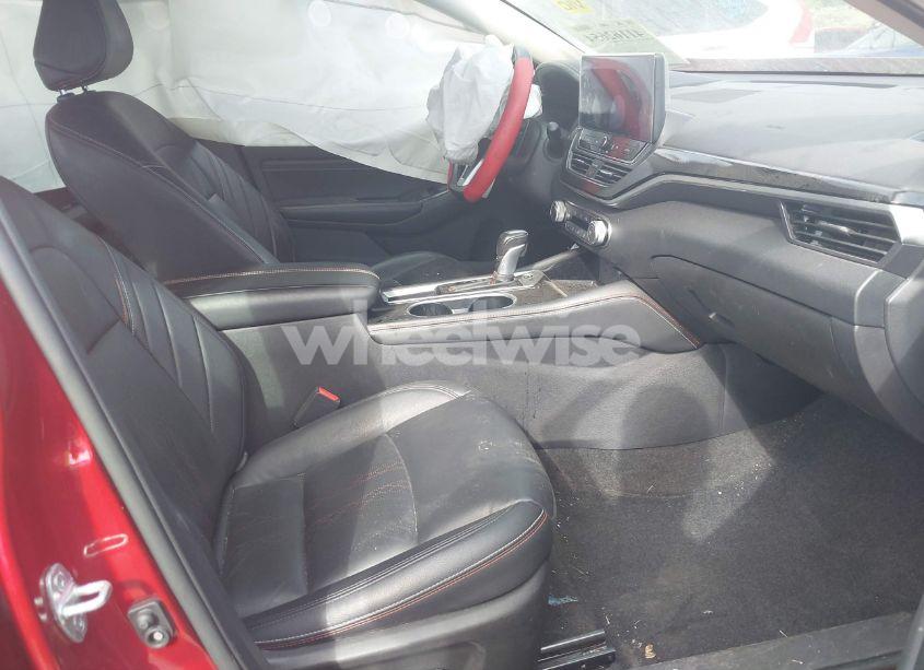 Photo 5 of 2023 Nissan Altima SR FWD (VIN 1N4BL4CV8PN410465)