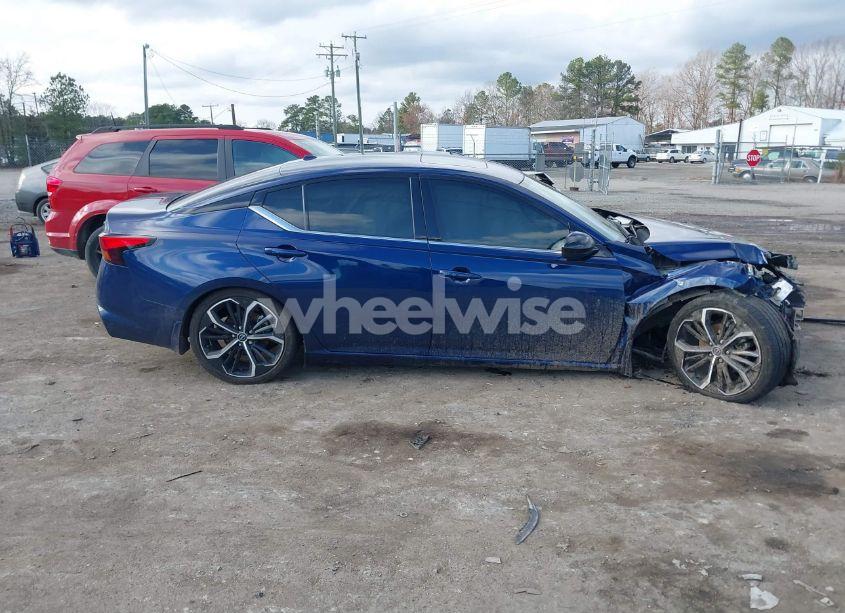Photo 13 of 2023 Nissan Altima SR FWD (VIN 1N4BL4CV8PN412233)