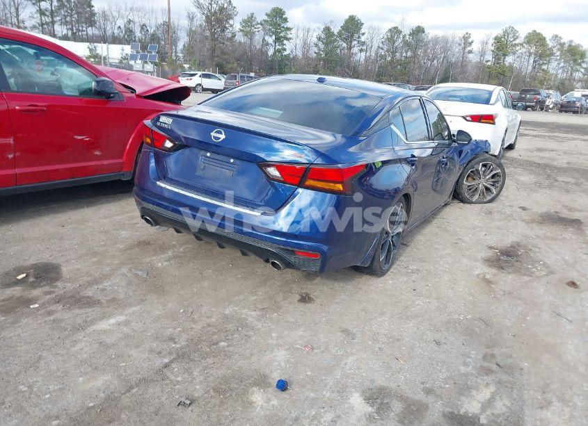 Photo 4 of 2023 Nissan Altima SR FWD (VIN 1N4BL4CV8PN412233)