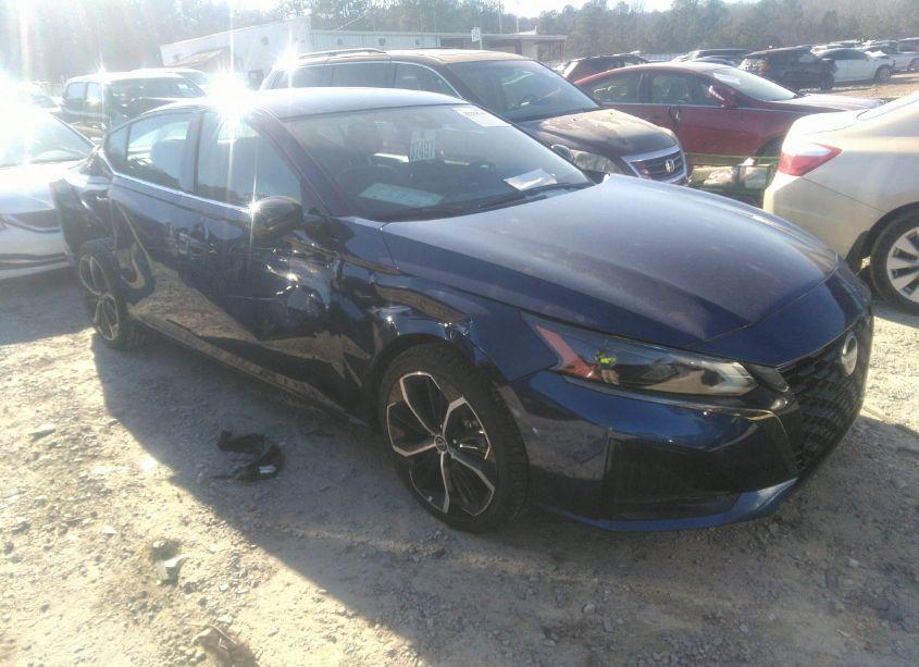 2024 Nissan Altima SR FWD (VIN 1N4BL4CV8RN334216) main photo