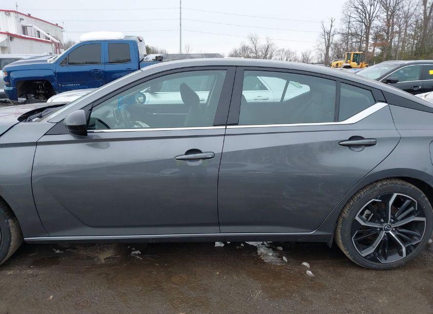 Photo 14 of 2024 Nissan Altima SR FWD (VIN 1N4BL4CV8RN357690)