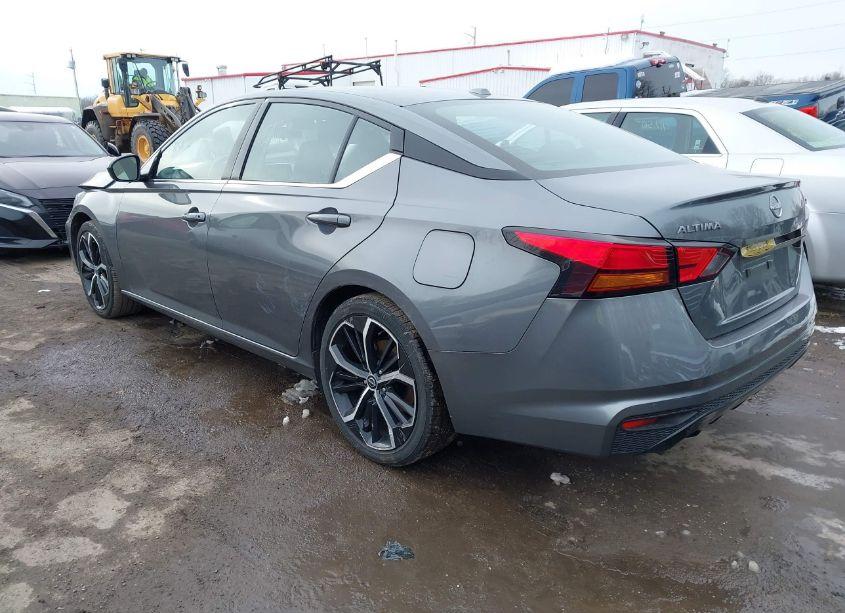 Photo 3 of 2024 Nissan Altima SR FWD (VIN 1N4BL4CV8RN357690)