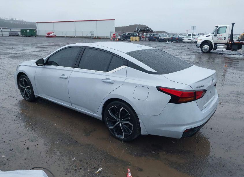 Photo 3 of 2024 Nissan Altima SR FWD (VIN 1N4BL4CV8RN358726)