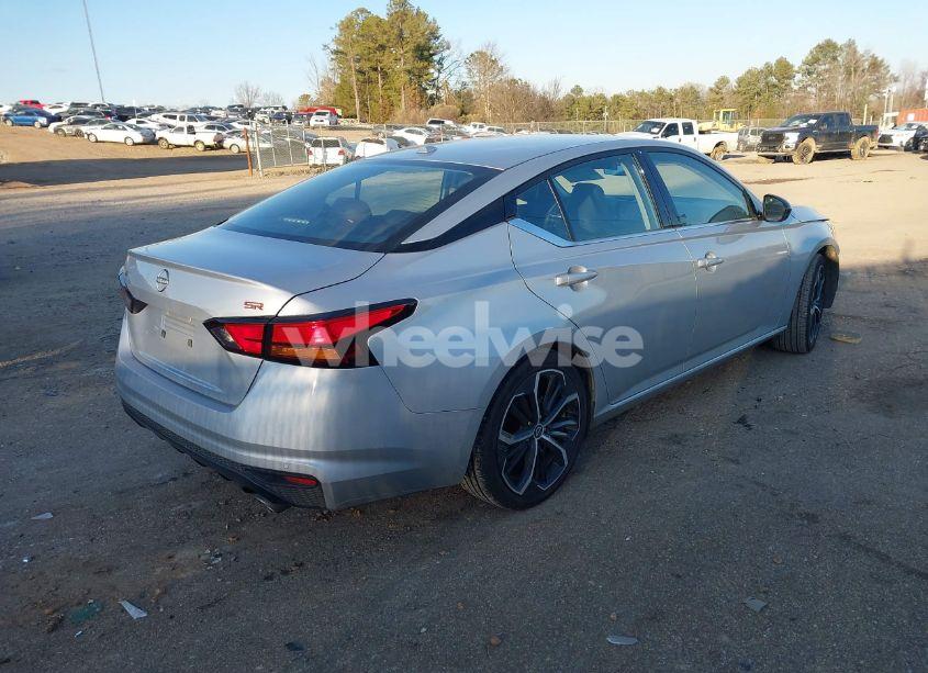 Photo 4 of 2024 Nissan Altima SR FWD (VIN 1N4BL4CV8RN362663)