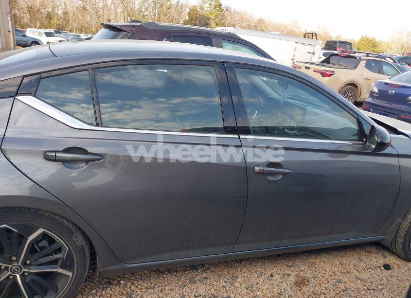 Photo 13 of 2024 Nissan Altima SR FWD (VIN 1N4BL4CV8RN364316)