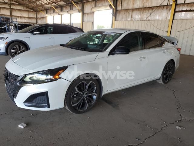 Photo 2 of 2024 NISSAN ALTIMA SR N/A (VIN 1N4BL4CV8RN378281)