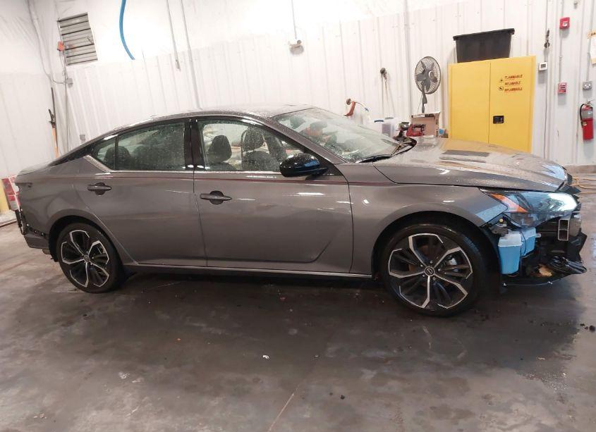 Photo 13 of 2024 Nissan Altima SR FWD (VIN 1N4BL4CV8RN391953)