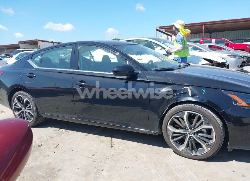 Photo 13 of 2025 Nissan Altima SR FWD (VIN 1N4BL4CV8SN311587)