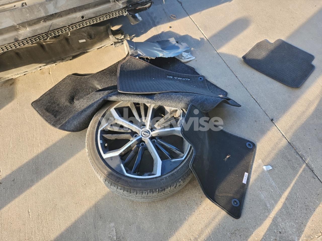 Photo 12 of 2025 NISSAN ALTIMA SR N/A (VIN 1N4BL4CV8SN316059)