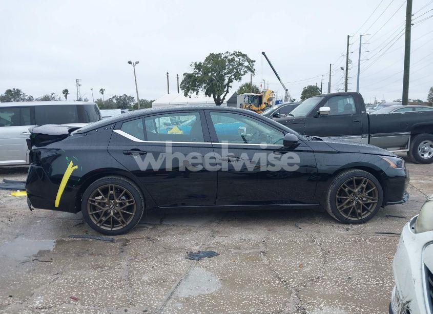 Photo 14 of 2025 Nissan Altima SR FWD (VIN 1N4BL4CV8SN325246)