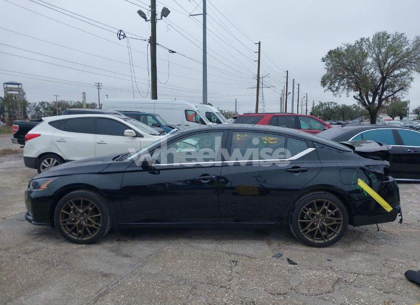 Photo 15 of 2025 Nissan Altima SR FWD (VIN 1N4BL4CV8SN325246)