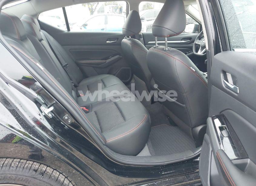 Photo 8 of 2025 Nissan Altima SR FWD (VIN 1N4BL4CV8SN325246)