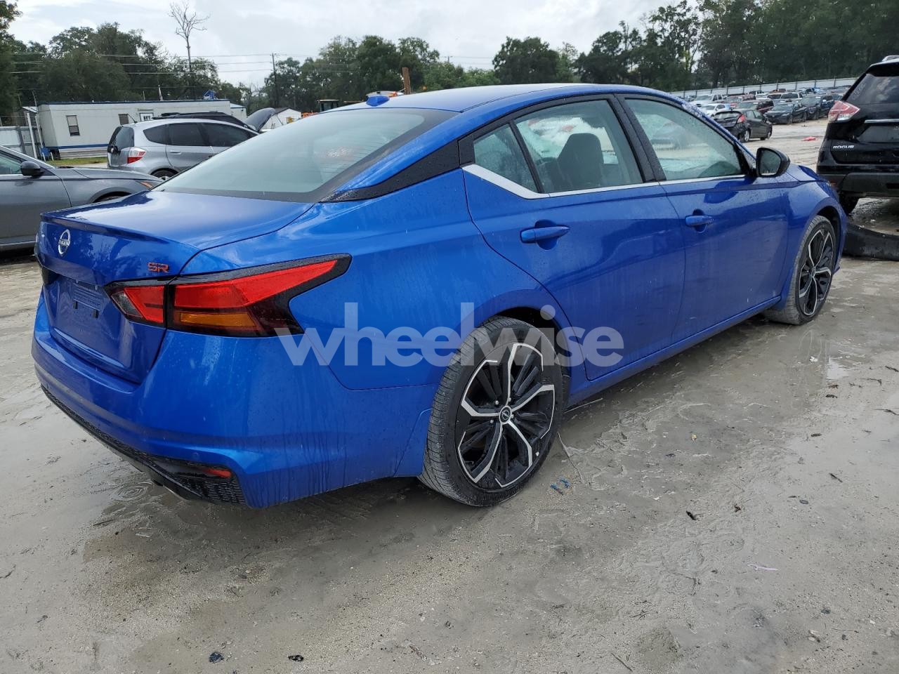 Photo 3 of 2025 NISSAN ALTIMA SR (VIN 1N4BL4CV8SN358084)