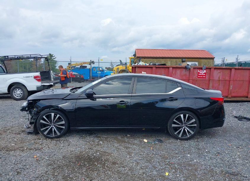 Photo 14 of 2019 Nissan Altima 2.5 SR (VIN 1N4BL4CV9KC105674)