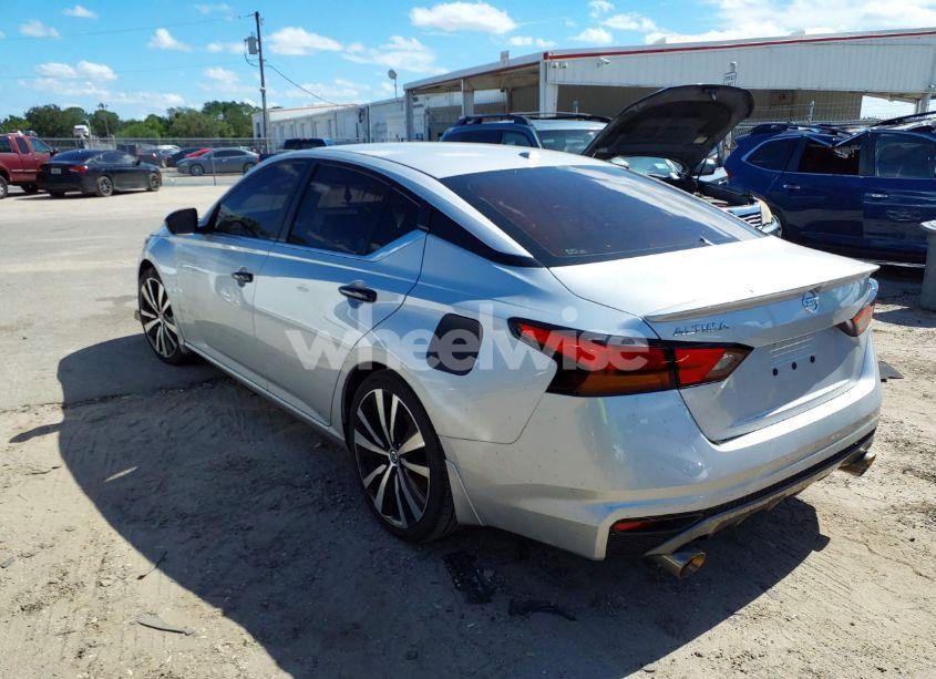 Photo 3 of 2019 Nissan Altima 2.5 SR (VIN 1N4BL4CV9KC114438)