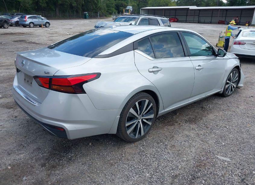 Photo 4 of 2019 Nissan Altima 2.5 SR (VIN 1N4BL4CV9KC200414)