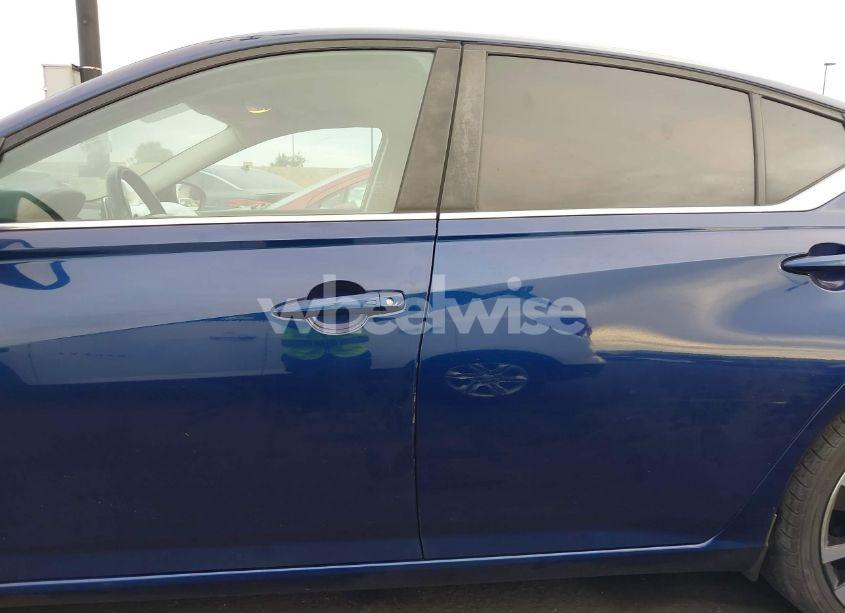 Photo 15 of 2019 Nissan Altima 2.5 SR (VIN 1N4BL4CV9KC208920)