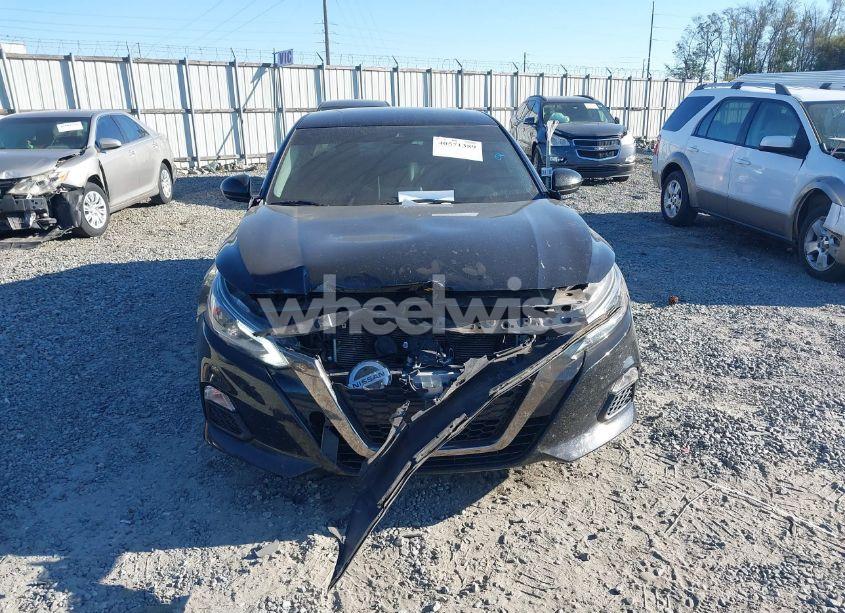 Photo 6 of 2020 Nissan Altima SR FWD (VIN 1N4BL4CV9LC179694)