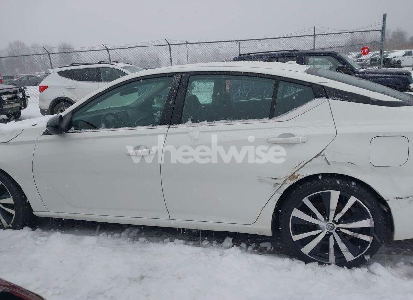 Photo 14 of 2020 Nissan Altima SR FWD (VIN 1N4BL4CV9LC184104)