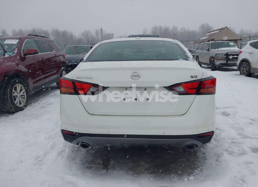 Photo 16 of 2020 Nissan Altima SR FWD (VIN 1N4BL4CV9LC184104)