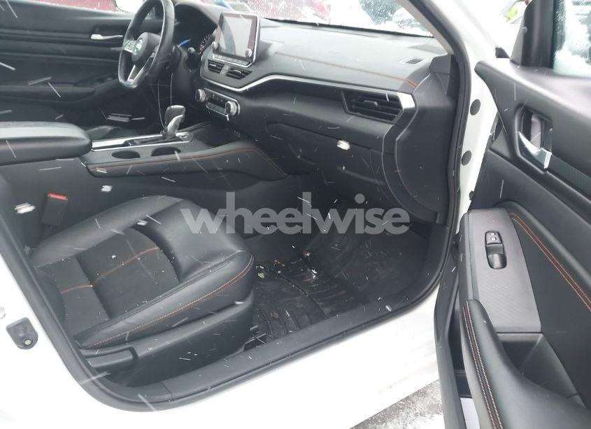 Photo 5 of 2020 Nissan Altima SR FWD (VIN 1N4BL4CV9LC184104)