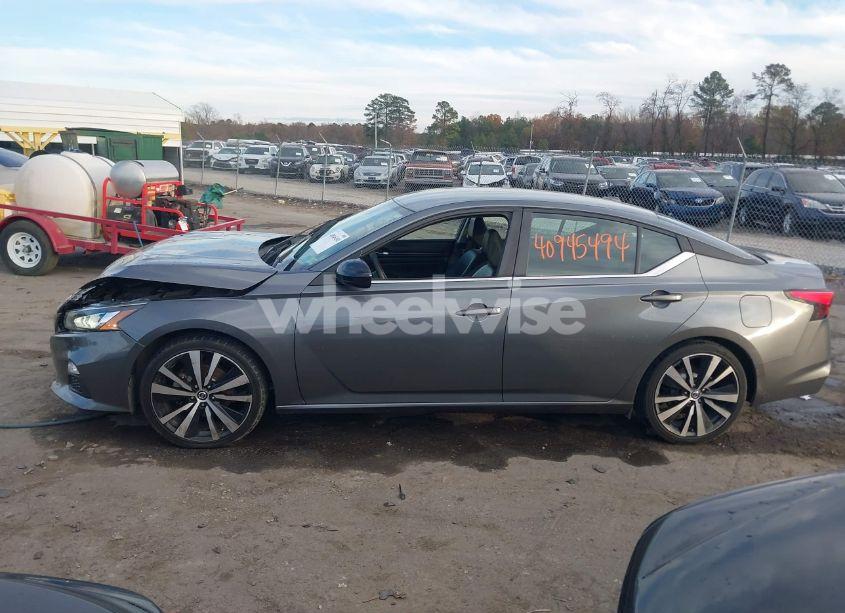 Photo 14 of 2020 Nissan Altima SR FWD (VIN 1N4BL4CV9LC224651)