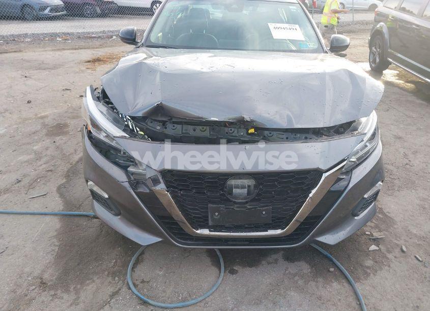 Photo 6 of 2020 Nissan Altima SR FWD (VIN 1N4BL4CV9LC224651)