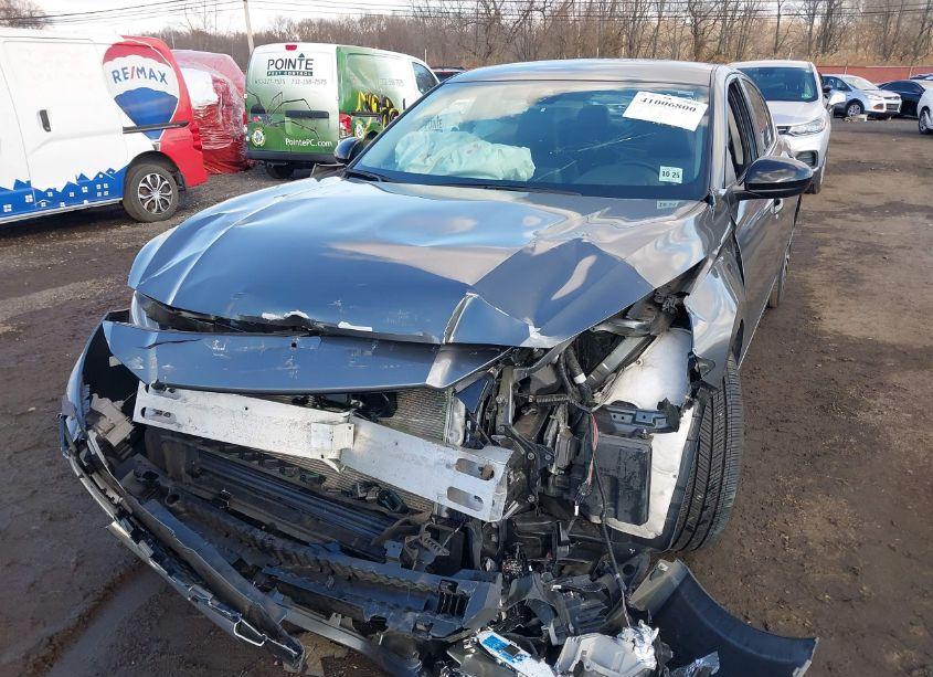 Photo 6 of 2020 Nissan Altima SR FWD (VIN 1N4BL4CV9LC260159)