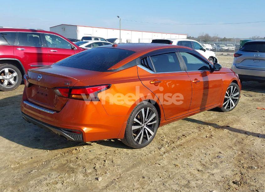 Photo 4 of 2021 Nissan Altima SR FWD (VIN 1N4BL4CV9MN314288)
