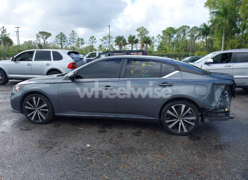 Photo 14 of 2021 Nissan Altima SR FWD (VIN 1N4BL4CV9MN377049)