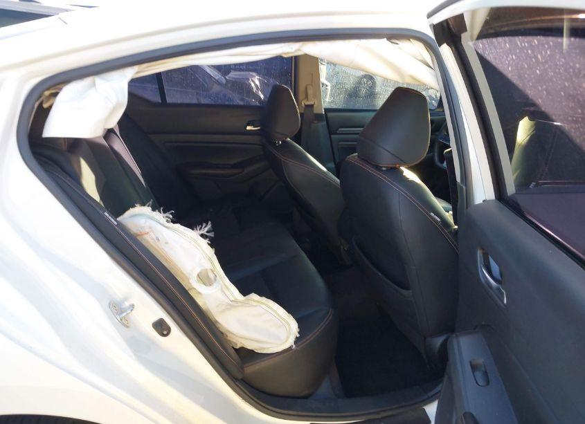 Photo 8 of 2021 Nissan Altima SR FWD (VIN 1N4BL4CV9MN405674)