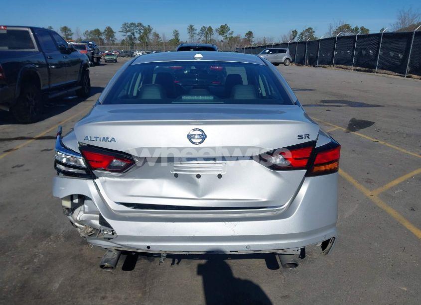 Photo 16 of 2022 Nissan Altima SR FWD (VIN 1N4BL4CV9NN310095)