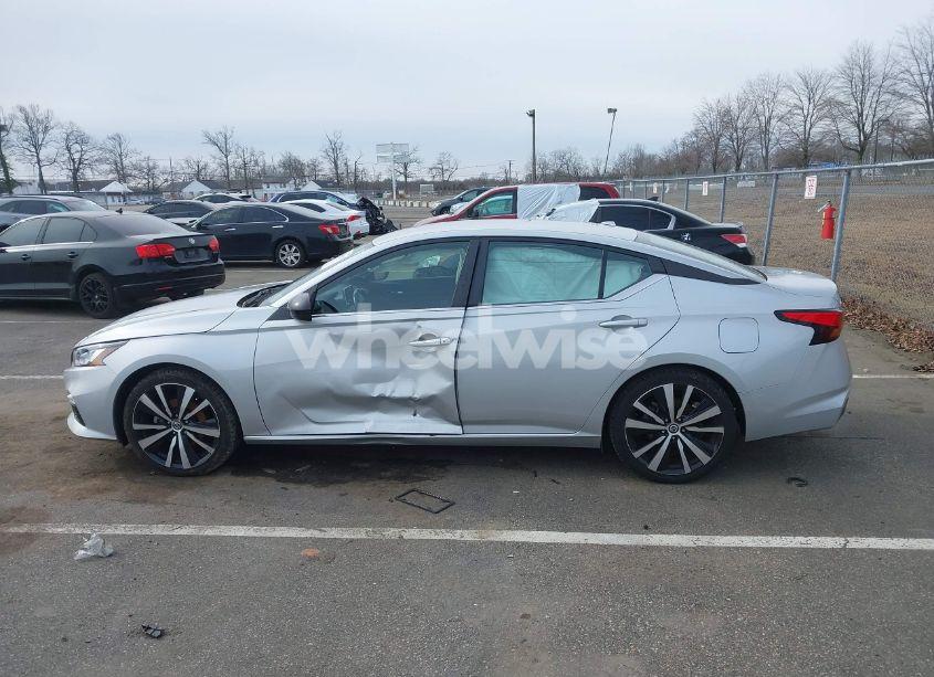 Photo 14 of 2022 Nissan Altima SR FWD (VIN 1N4BL4CV9NN327401)